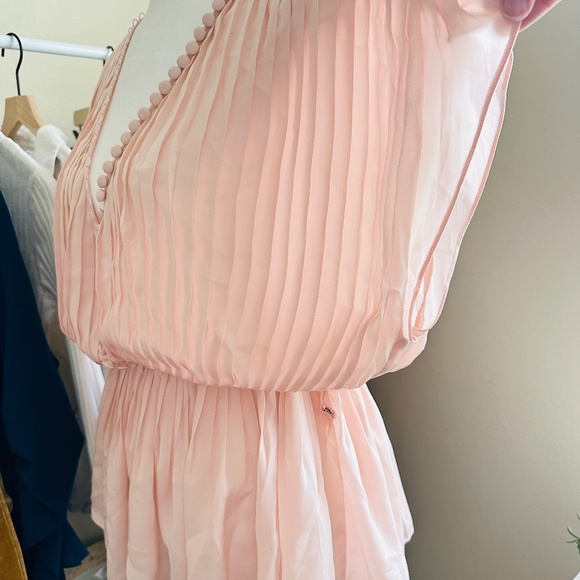 Elizabeth and James | Pale Pink Peplum pleated blouse vintage sz XS - Picture 5 of 16